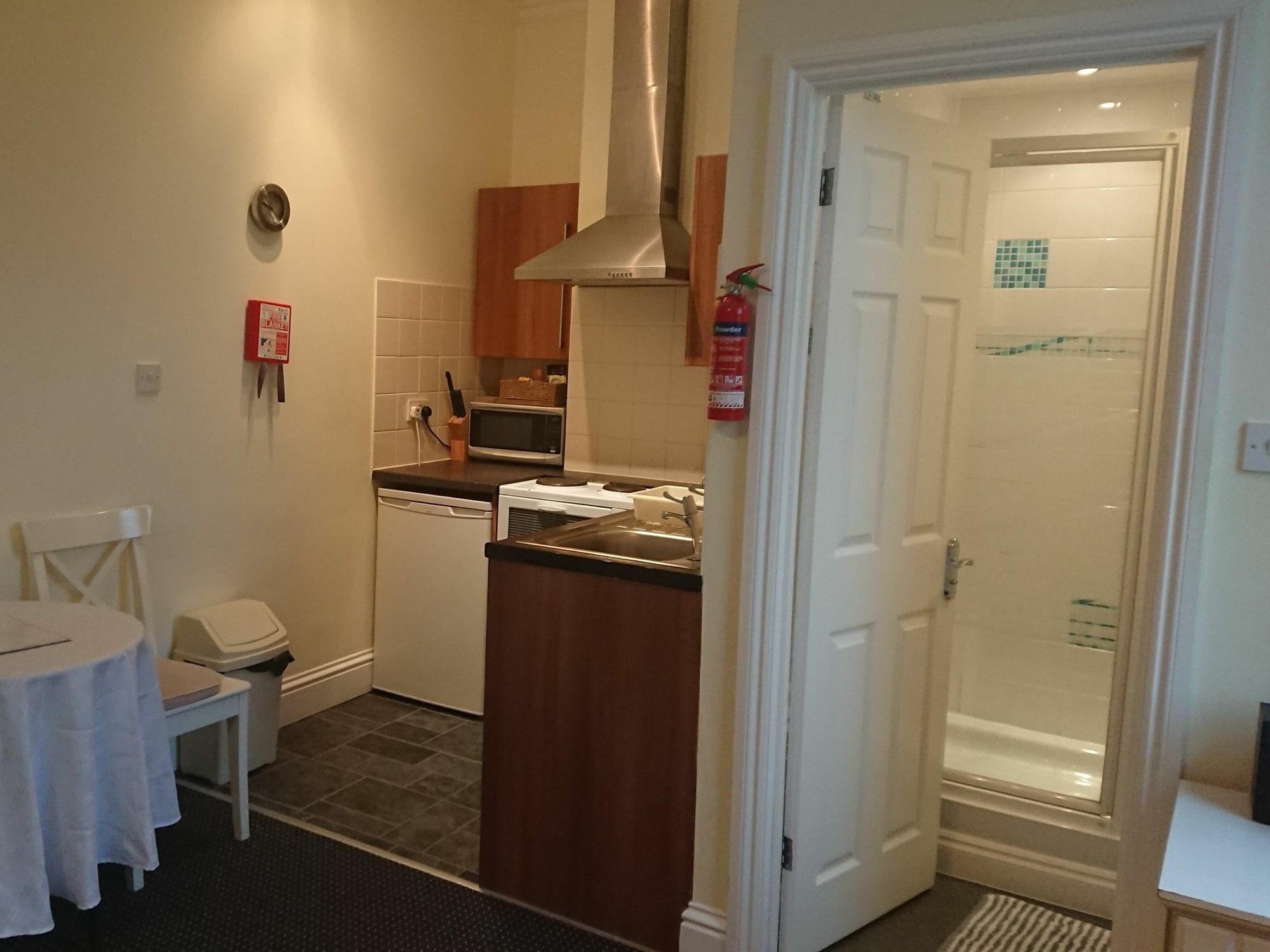 10 Lime Grove Apartment Bath Exterior photo